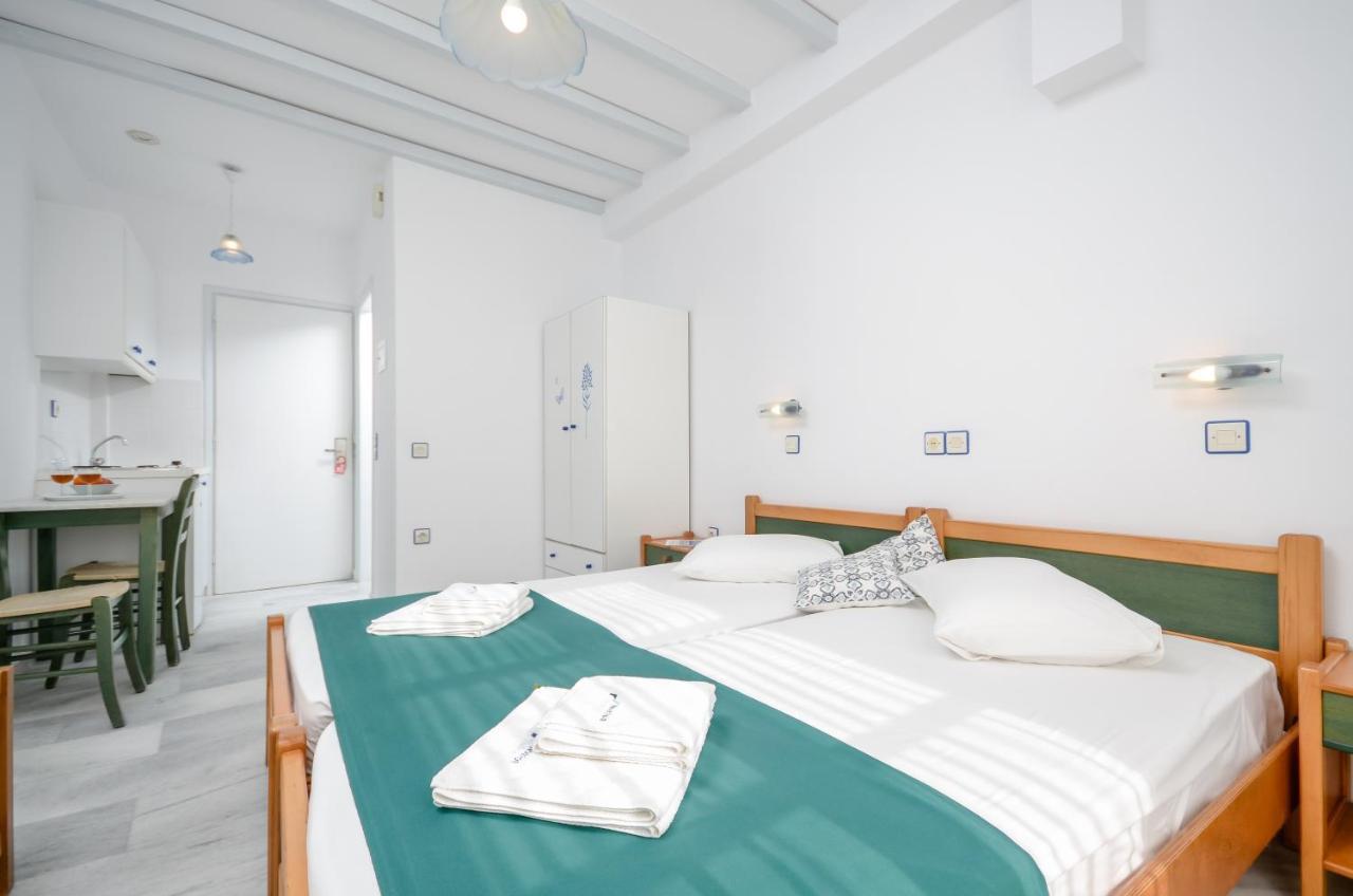 Nostos Studios At Saint George Beach Agios Georgios Chora Naxos Town Naxos City Exterior photo